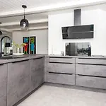 Luxury Retreat With Pool - By Traum *