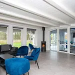 Luxury Retreat With Pool - By Traum