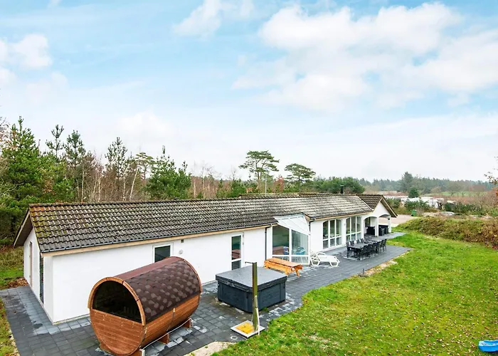 Luxury Retreat With Pool - By Traum